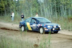 Al Kaumeheiwa / Craig Sobczak at speed near the start of Menge Creek I in their Dodge Neon.