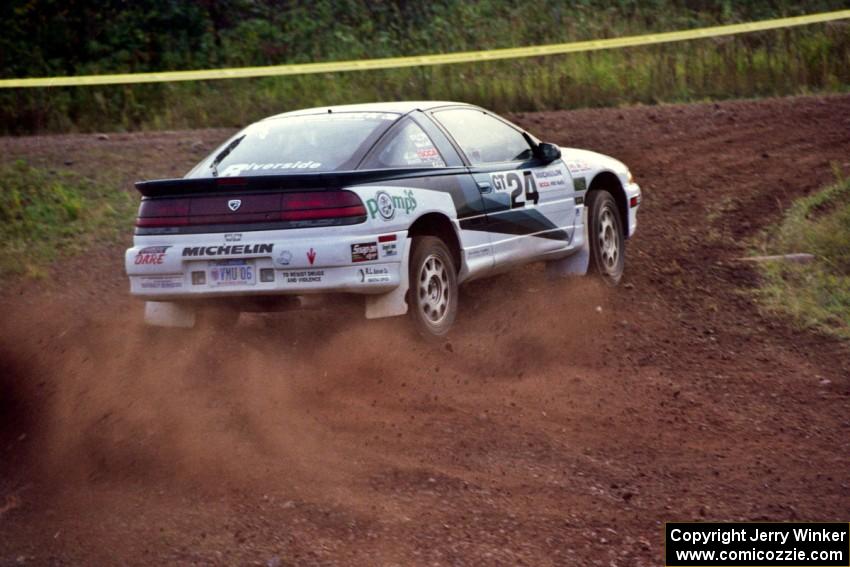 Bryan Pepp / Dean Rushford drift their Eagle Talon hard on the practice stage.