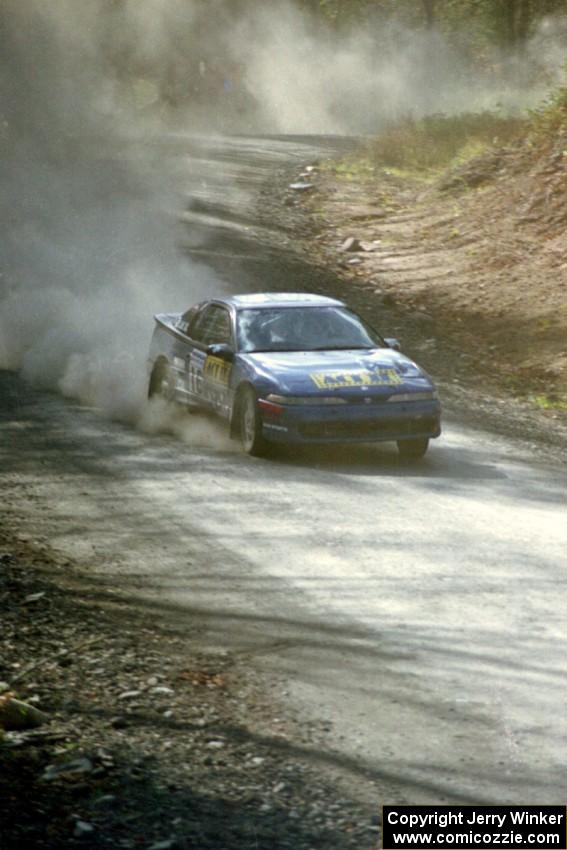 Steve Gingras / Bill Westrick drift their Eagle Talon through one of the final sweepers on SS2.