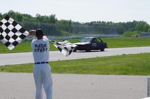 Speed Doctors BMW 325e takes the checkered flag