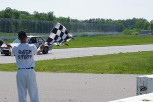 Slugworks Honda Civic takes the checkered flag