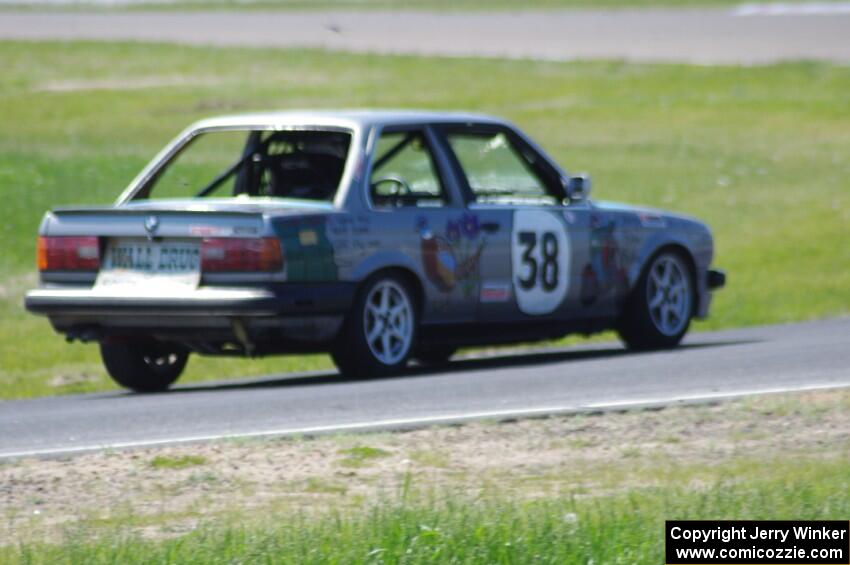 Chump Faces BMW 325is