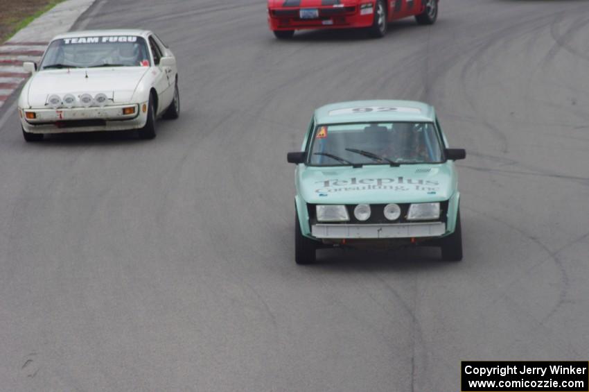 Fart-hinder SAAB 900 and Team Fugu Porsche 924