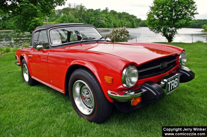 Triumph TR-6