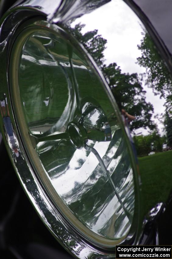 Jaguar headlight
