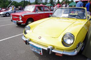 Fiat 850 Spider and Fiat 850 Idroconvert