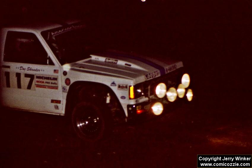 Ken Stewart / Doc Shrader get the suspension light on their Chevy S-10 at the crossroads.