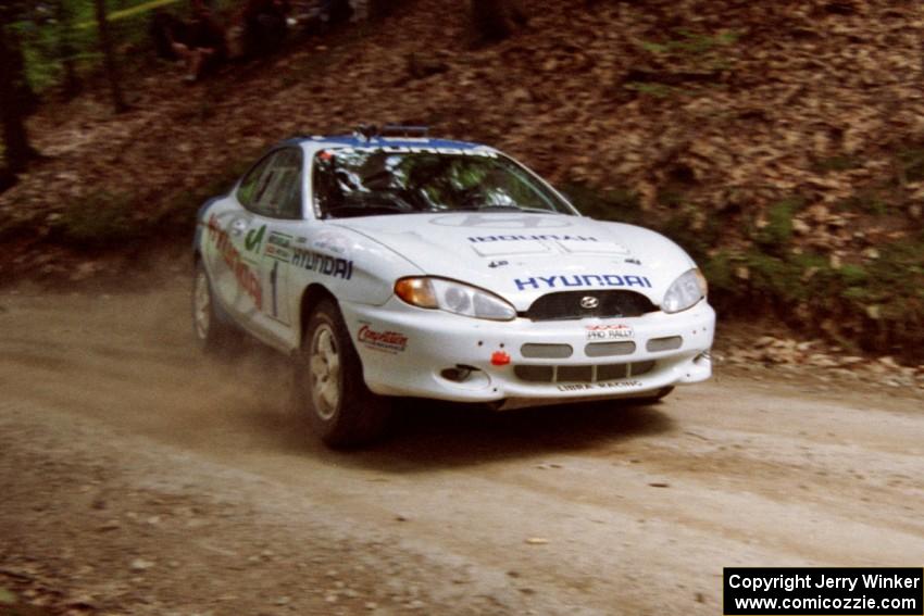 Paul Choinere / Jeff Becker Hyundai Tiburon on SS2, Asaph Run.