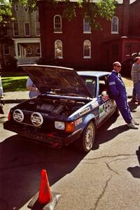 Mark Utecht / Paul Schwerin Dodge Omni GLH-Turbo at the green during the midday break