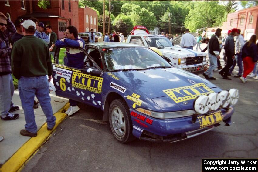 Steve Gingras / Bill Westrick Eagle Talon at the green during the midday break