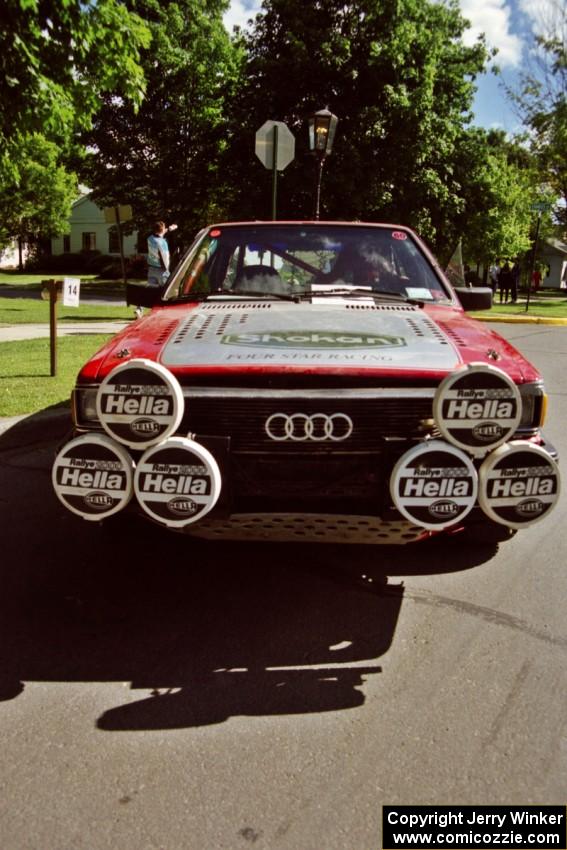 Jon Kemp / Gail McGuire Audi 4000 Quattro at the green during the midday break