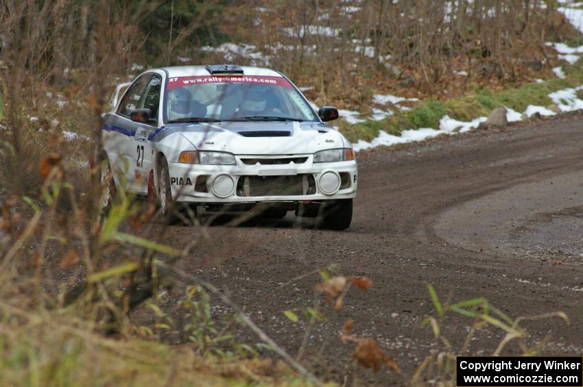 Chris Gilligan / Joe Petersen head uphill through the first few corners on Herman, SS1, in their Mitsubishi Lancer Evo IV.