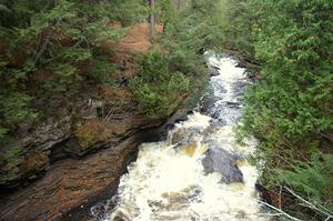 Unnamed Falls of the Presque Isle River